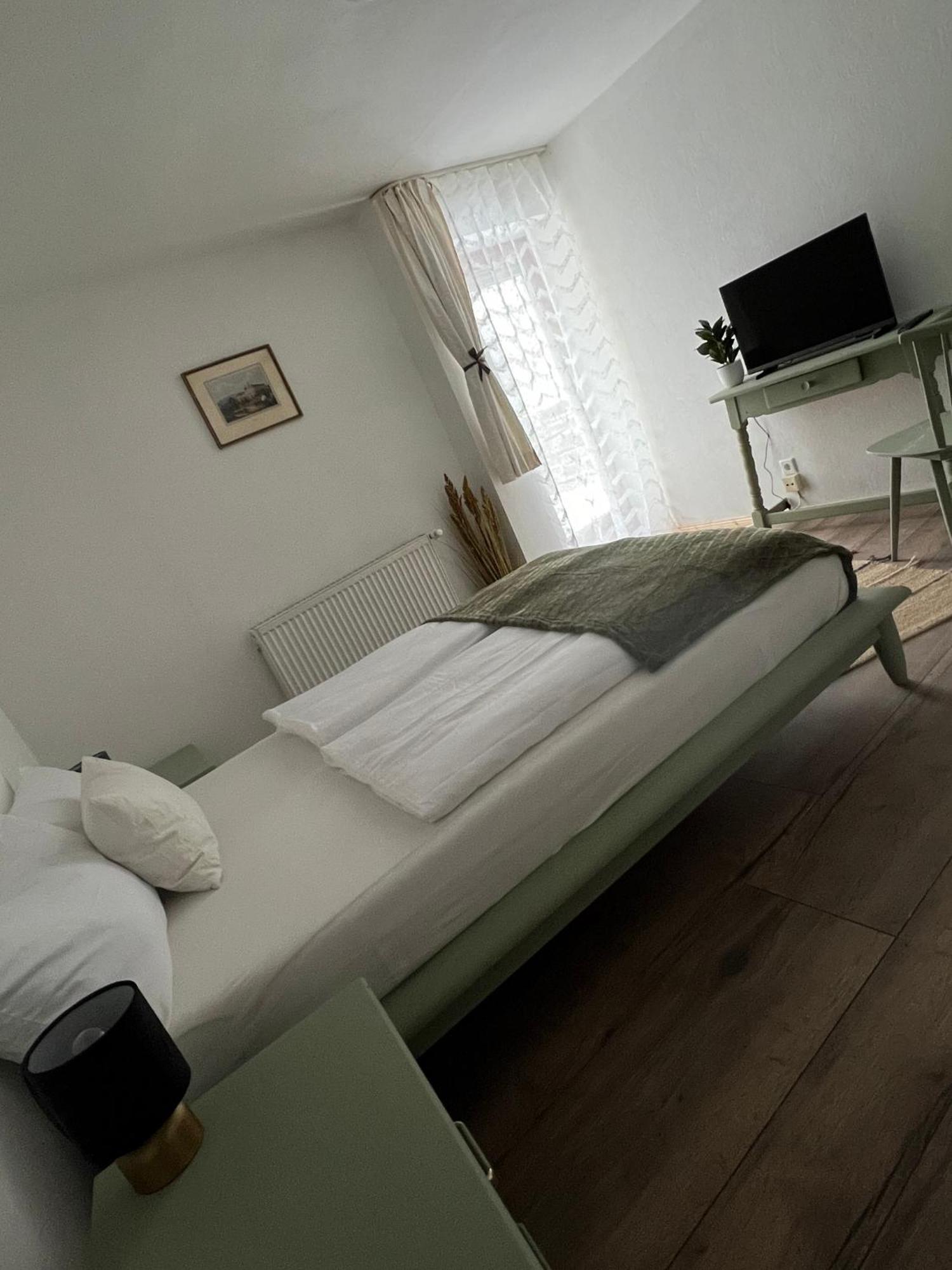 Haus Zum Guten Hirten Steinsfeld Extérieur photo
