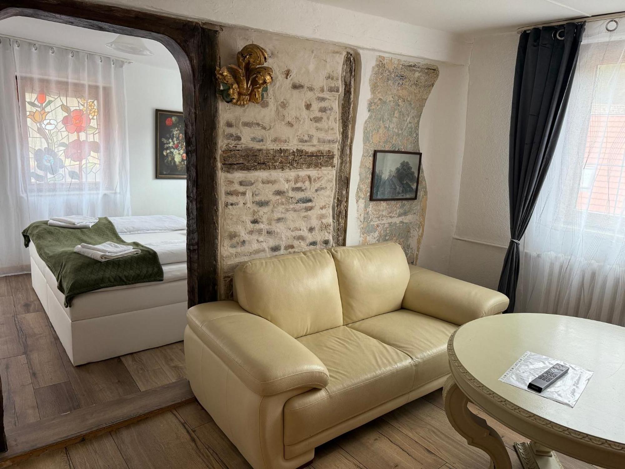 Haus Zum Guten Hirten Steinsfeld Extérieur photo